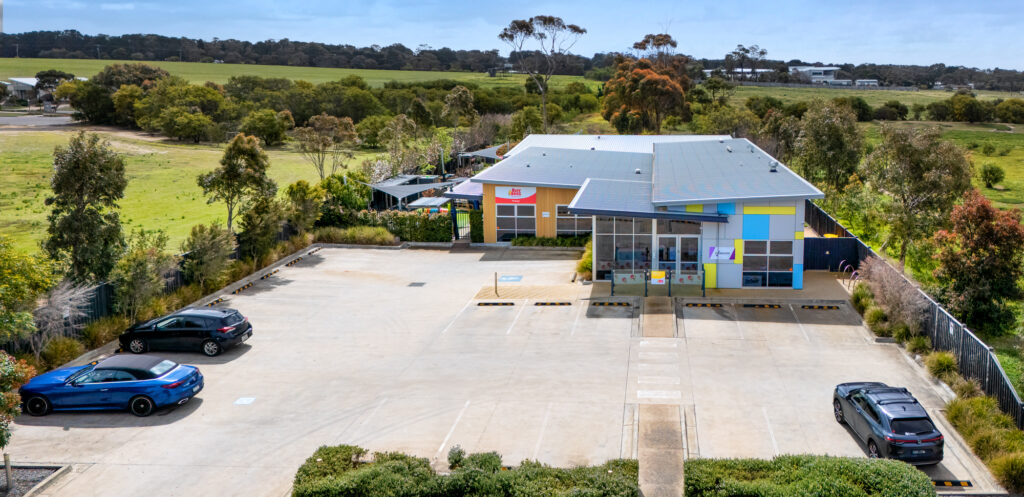 Busy Bees at Torquay